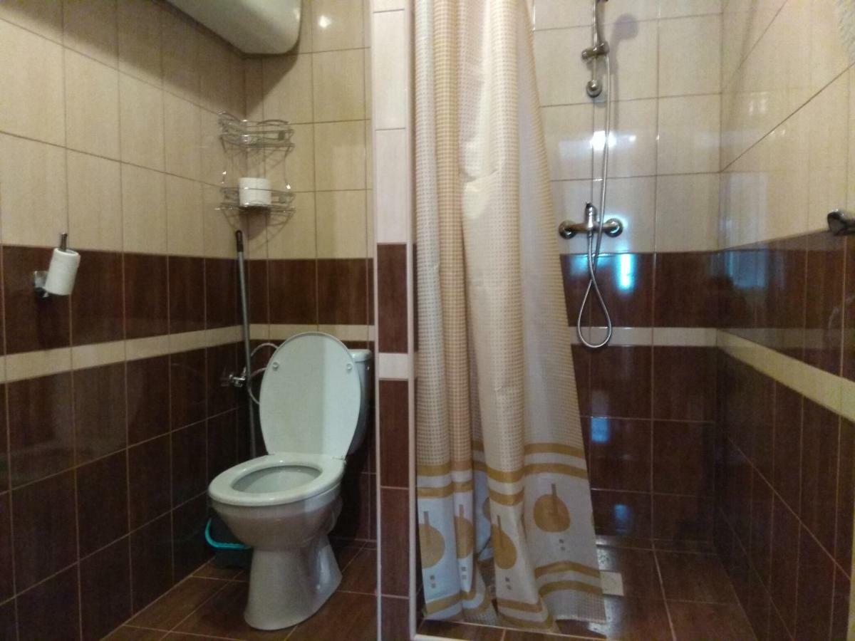 La Familia Apartment Sturovo Luaran gambar